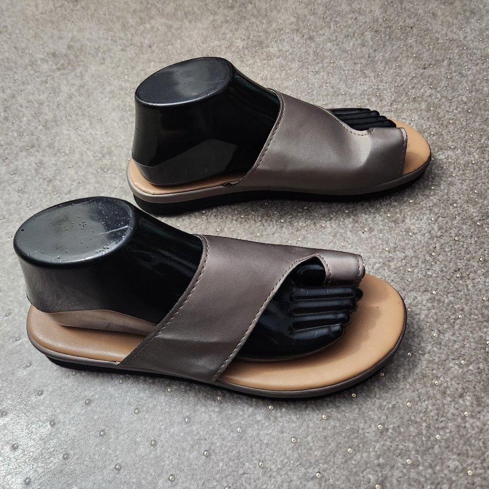 Cute Gray Sandals